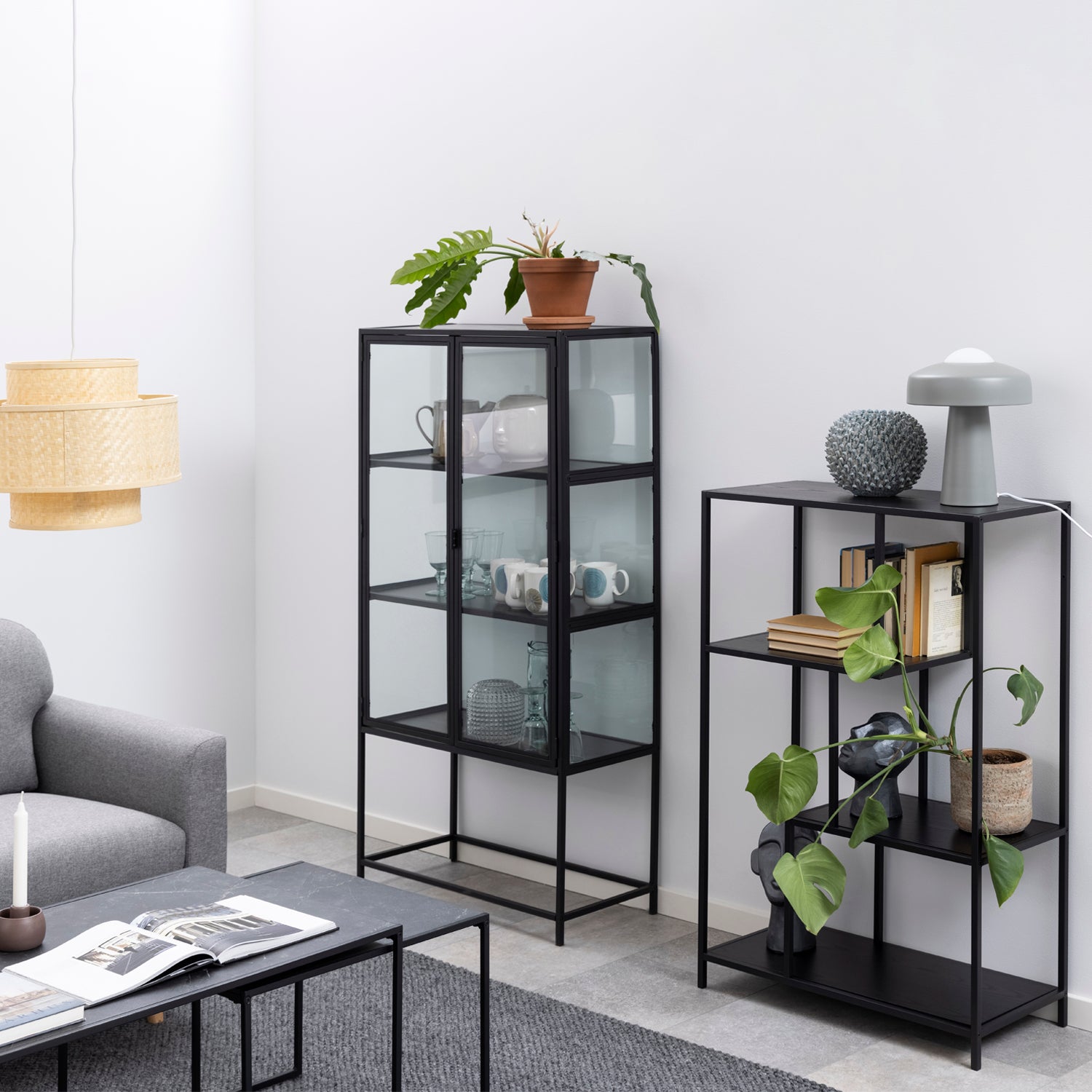 Vitrina Alta con Vidrio Seaford Negra